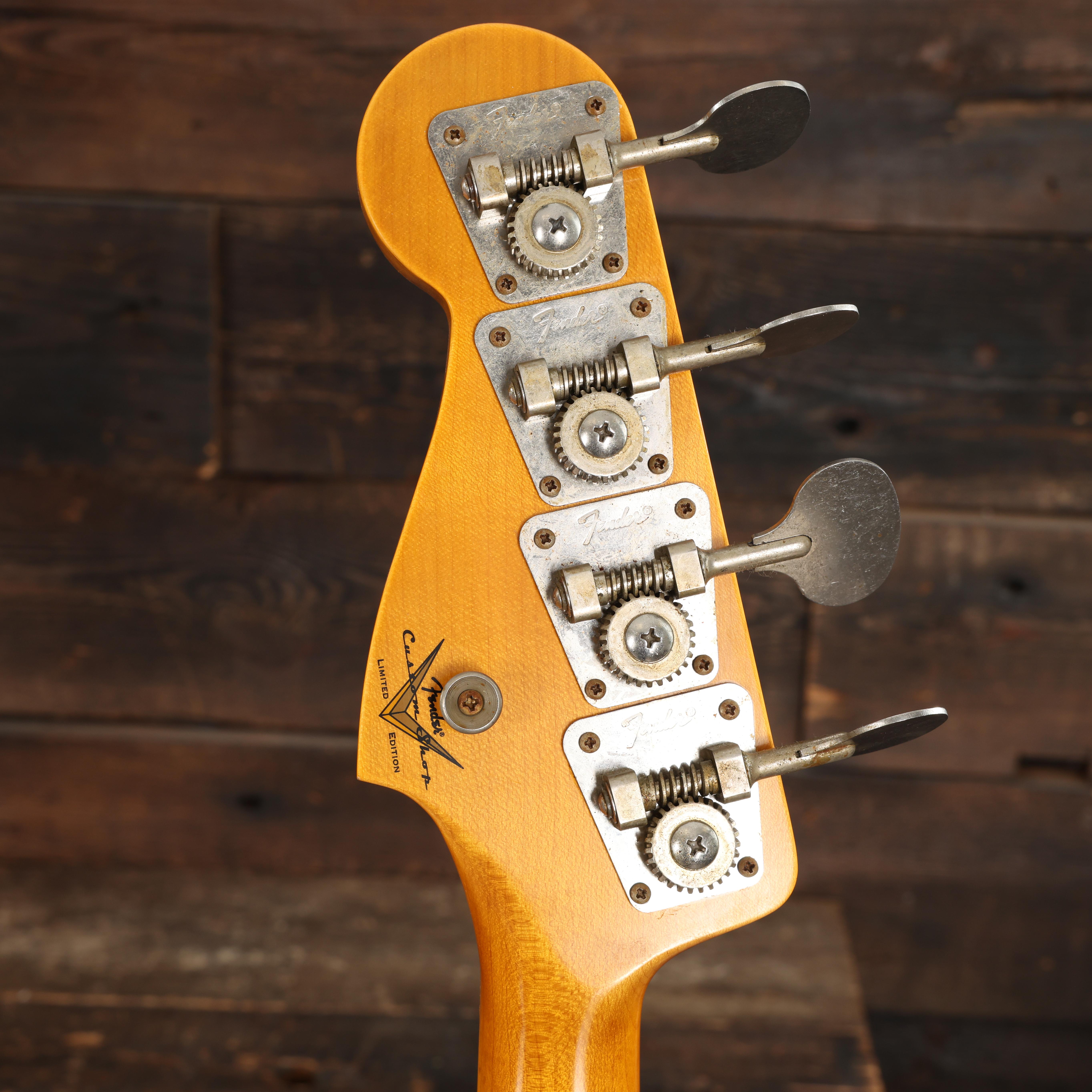 Fender Custom Shop Jazz Bass Journeyman Relic in Aged Black